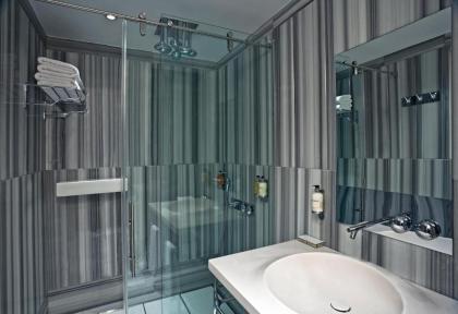 Witt Istanbul Suites - image 6