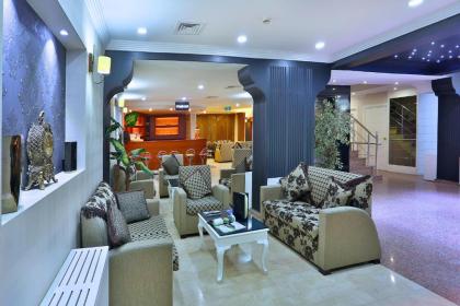 Budo Hotel - image 16