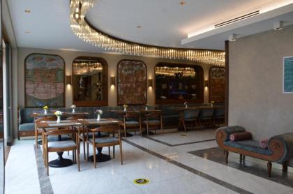 Asur Hotel - image 2