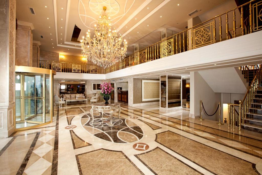 Grand Hotel Halic - image 2