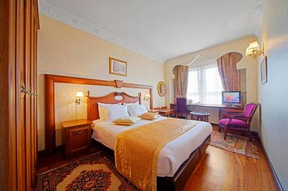 Azade Hotel Istanbul - image 3