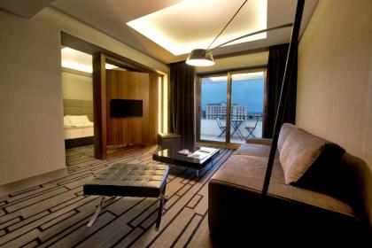 Cihangir Hotel - image 16