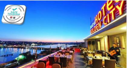 Istanbul Golden City Hotel - image 1