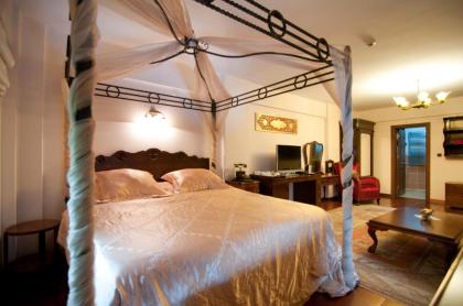 Villa Sphendone Suites Istanbul - image 14