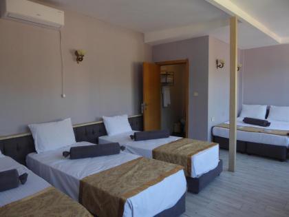 Preferred Hotel Old City - image 10