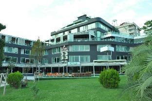 KNDF MARINE HOTEL - image 4