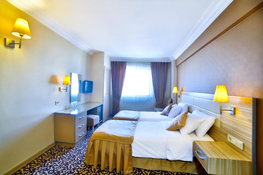 Grand Emin Hotel - image 5