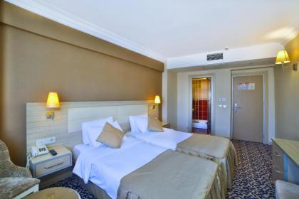 Grand Emin Hotel - image 6