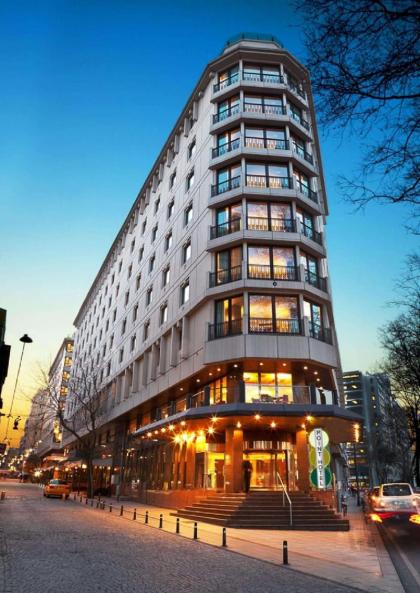 Point Hotel Taksim - image 7