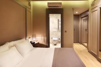 Taksim Premium Hotel - image 19