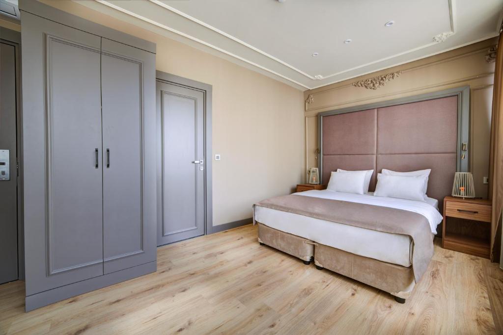 Taksim Premium Hotel - image 2