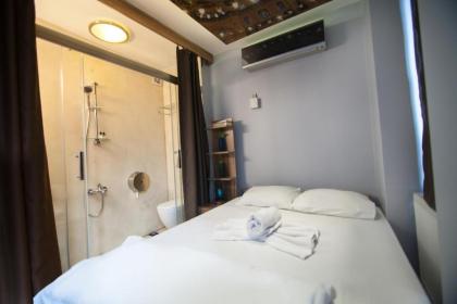 Stay Inn Taksim Hostel - image 19