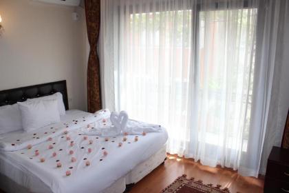 Ercan Inn Hotel - image 10