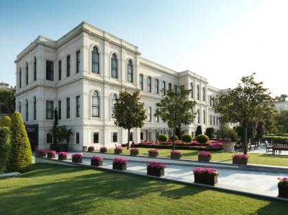 Four Seasons Hotel Istanbul At The Bosphorus - image 1