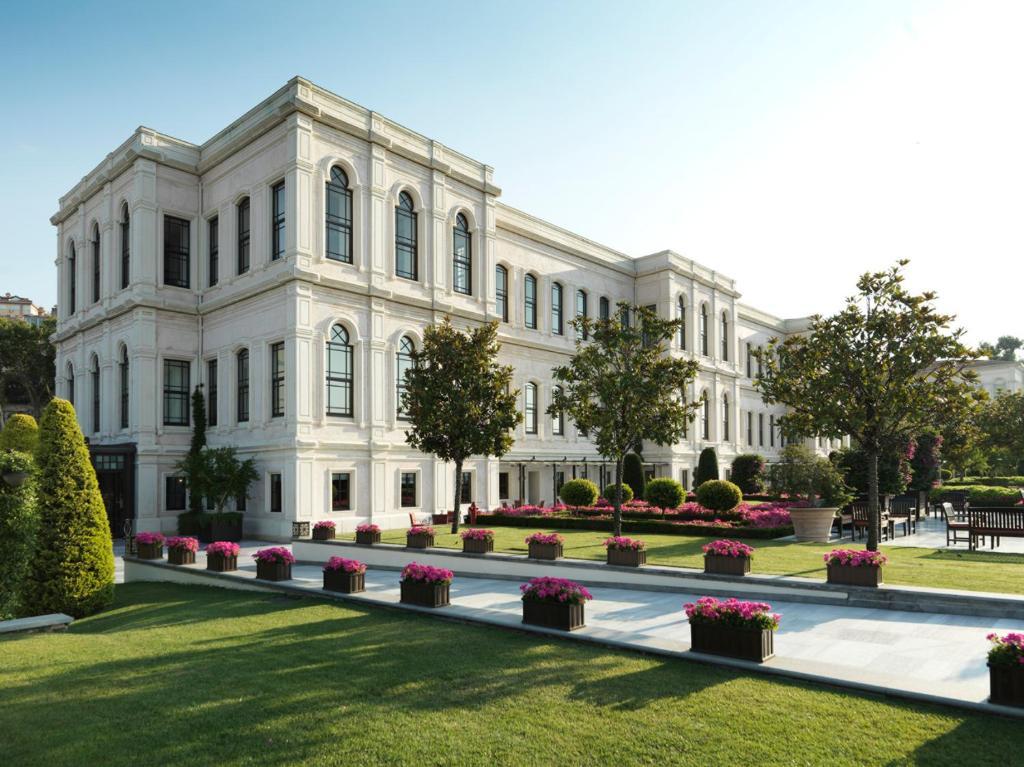 Four Seasons Hotel Istanbul At The Bosphorus - main image