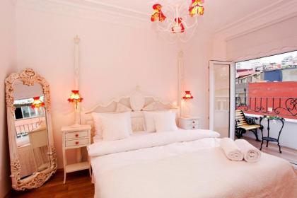 The White Swan Suites Beyoglu - image 7