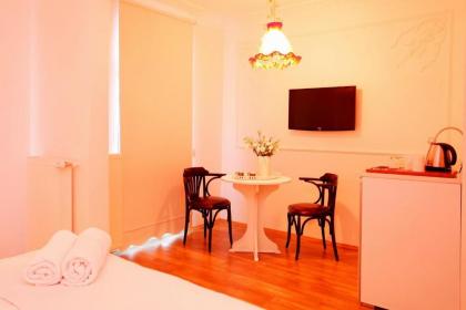 The White Swan Suites Beyoglu - image 8