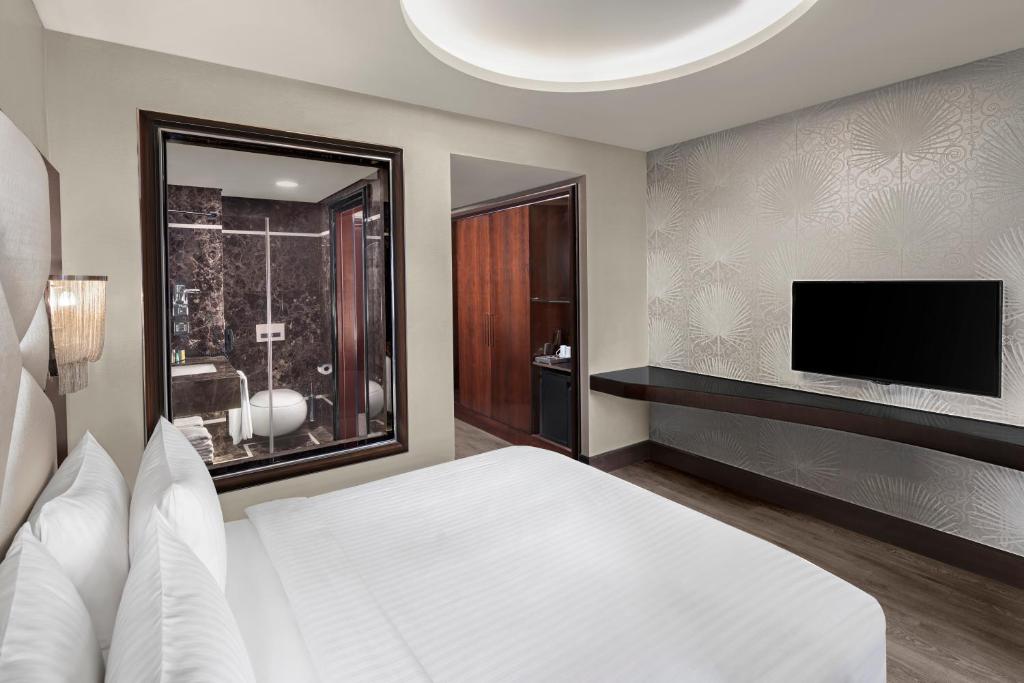 DoubleTree by Hilton Istanbul Esentepe - image 6