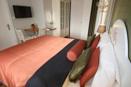 Hotel Taksim Home - image 17