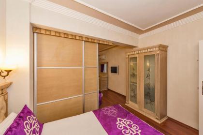 Istanbul Holiday Hotel - image 11