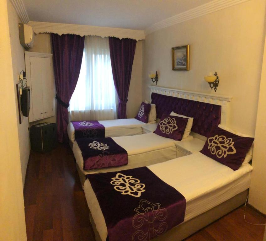 Istanbul Holiday Hotel - image 7