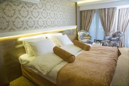 Golden Rain Hotel Old City - image 15