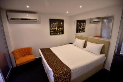 BGuest Hotel & Residence - image 10