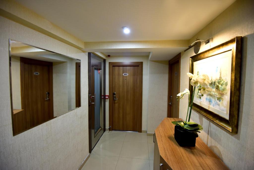 BGuest Hotel & Residence - image 6