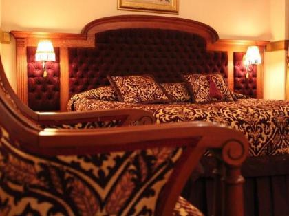 Aruna Boutique Hotel - image 11