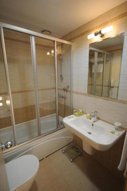 SV Bussiness Hotel Taksim - image 14