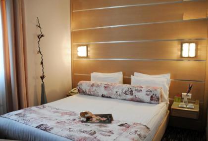 SV Bussiness Hotel Taksim - image 20