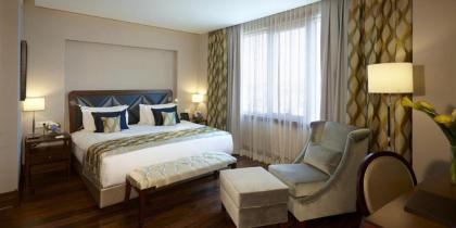 Crowne Plaza Istanbul Oryapark - image 12