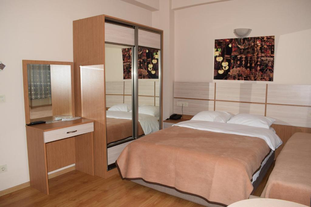 Royal Suites Besiktas - image 4