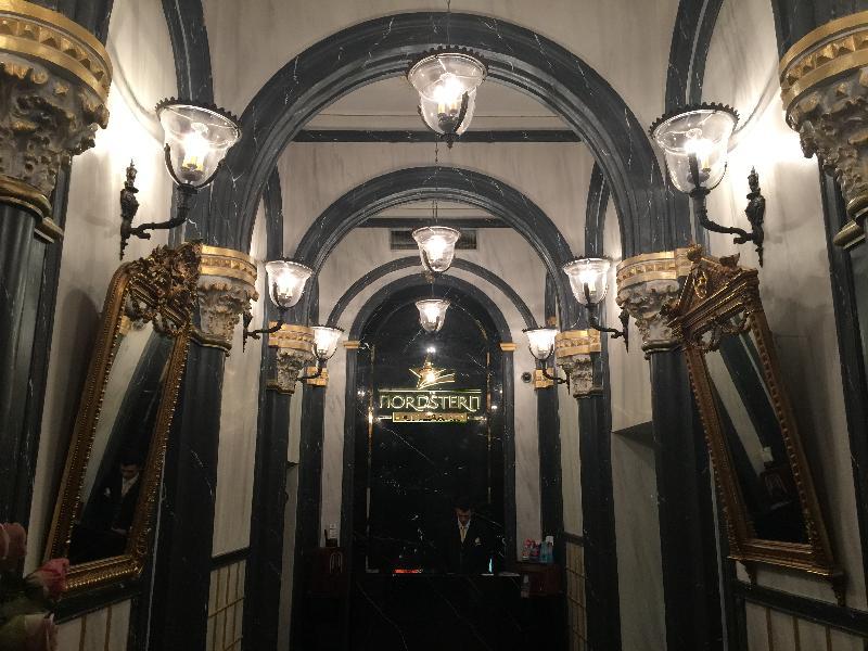 Nordstern Hotel Galata - image 2