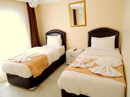 Tolga Hotel - image 1