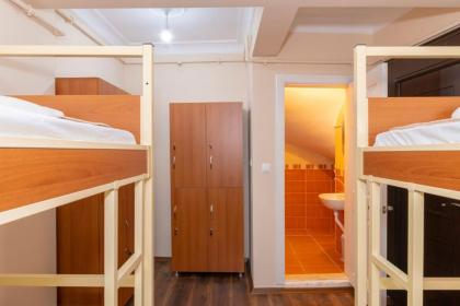 Taksim City Hostel - image 11