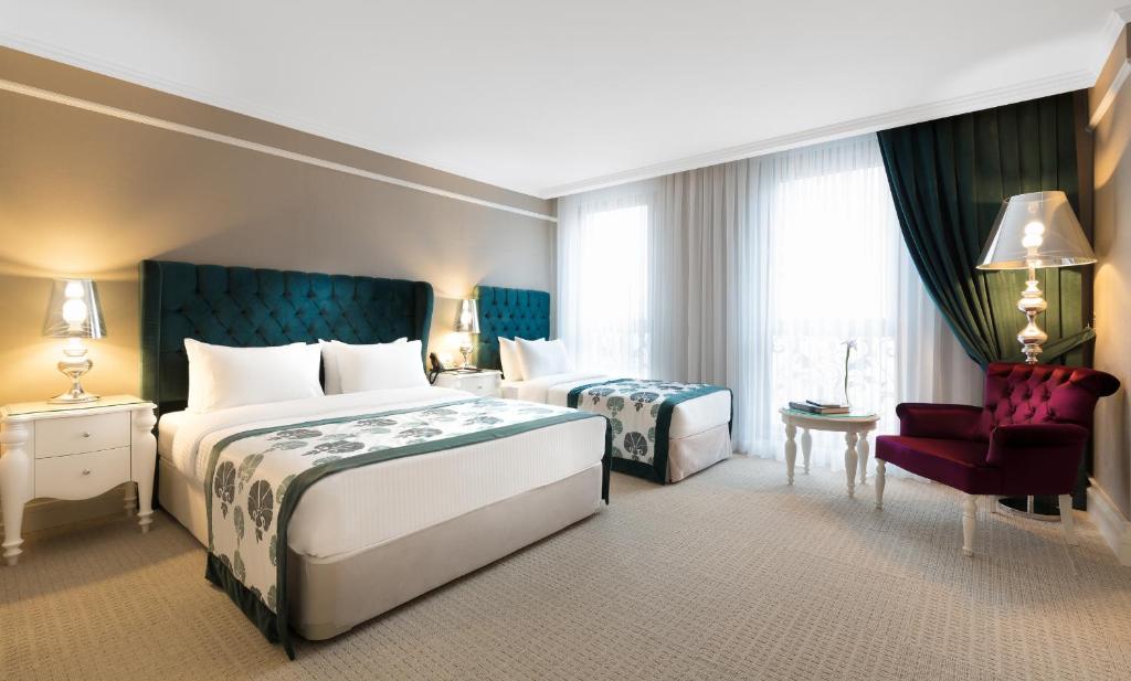 Metropolitan Hotels Taksim - image 3