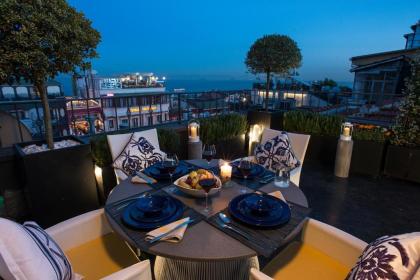 Istanbul Irini Seaview House - image 1