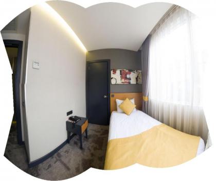 Sapko Airport Hotel - image 5