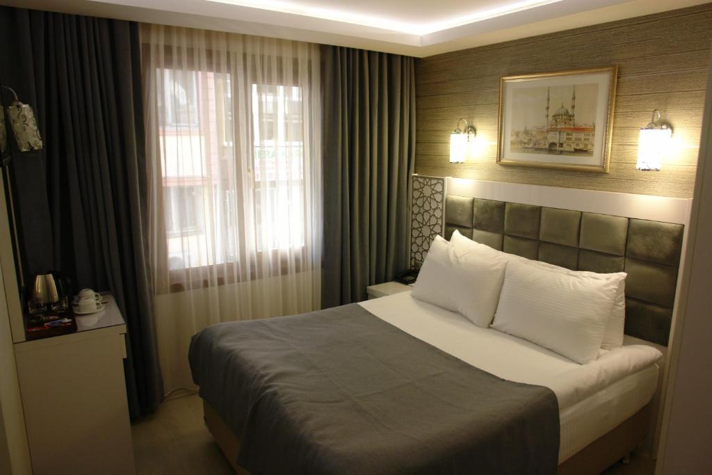 Istanbul River Hotel - image 6