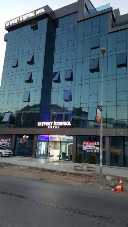 Skyport Istanbul Hotel - image 13