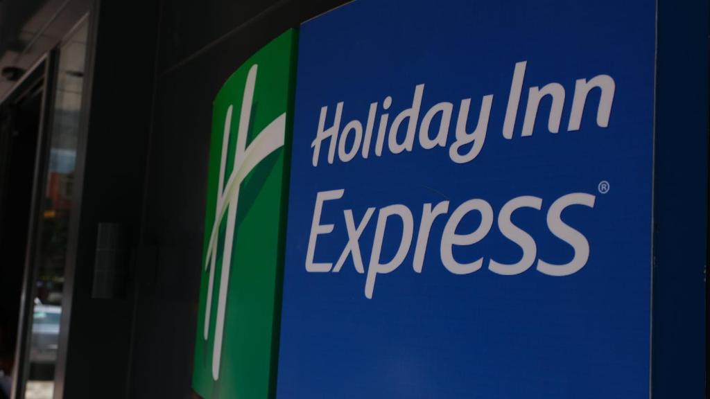 Holiday Inn Express ISTANBUL - ATAKOY METRO - main image