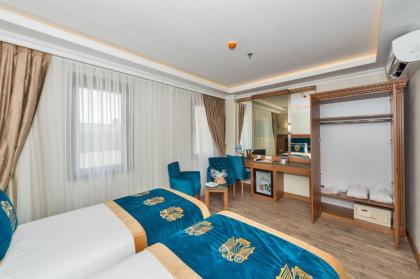 Byzantium Comfort Hotel - image 17