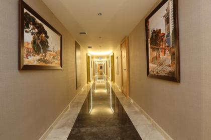 Classy Suite Taksim - image 8