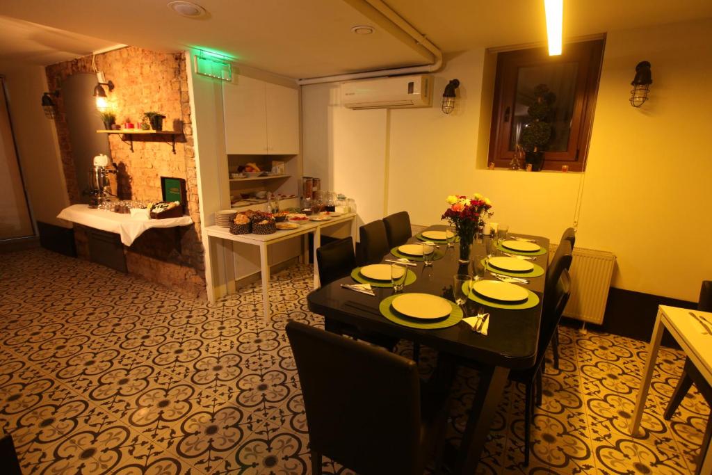 Taksim Terrace Hotel - image 6