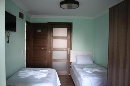 Happy Suite Boutique Hotel - image 18