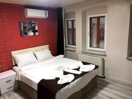 Taksim BrickTown Suite - image 13