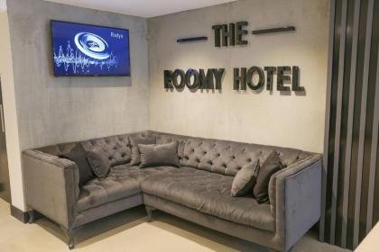 The Roomy Hotel Şişli - image 14