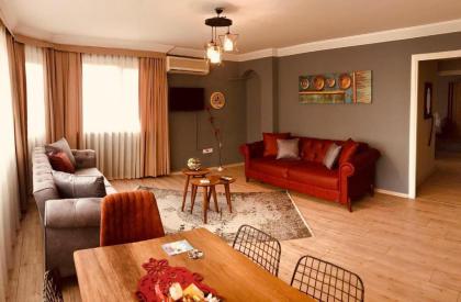 Sirena's Suites - image 1