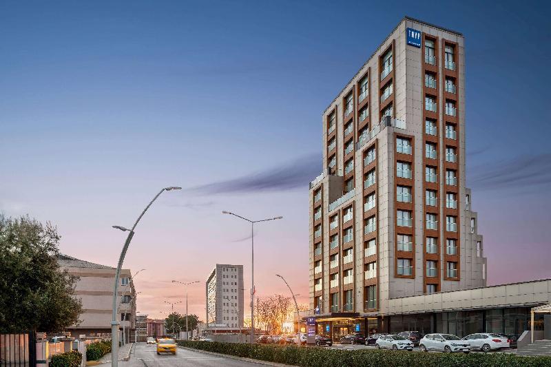 Tryp by Wyndham Istanbul Topkapi - image 6